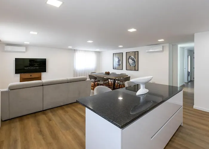 Apartmento - Casa Dos Meninos דירה Godim